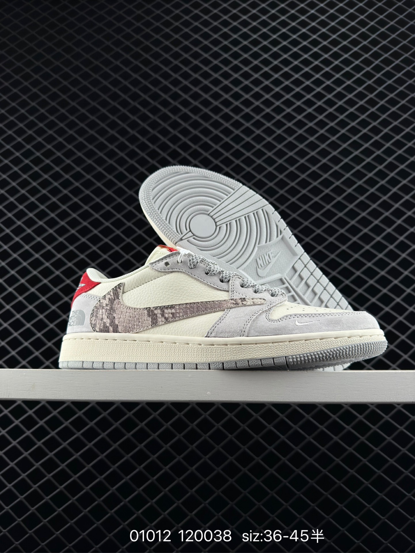 Travis Scott x Air Jordan 1 ” Reverse Mocha “